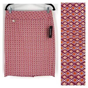NWT Alex & Olivia Stretch Geometric Pink Pencil Skirt Size Medium Colorful Sprin